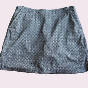 Lady Hagen Essentials Diamond Print Golf Skort – Navy & White – Size 8